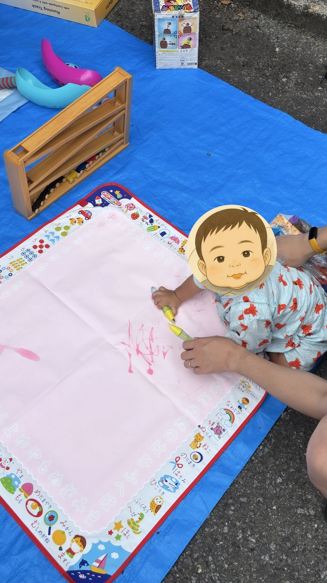 お絵描きセットで遊ぶ、ちゃ太郎