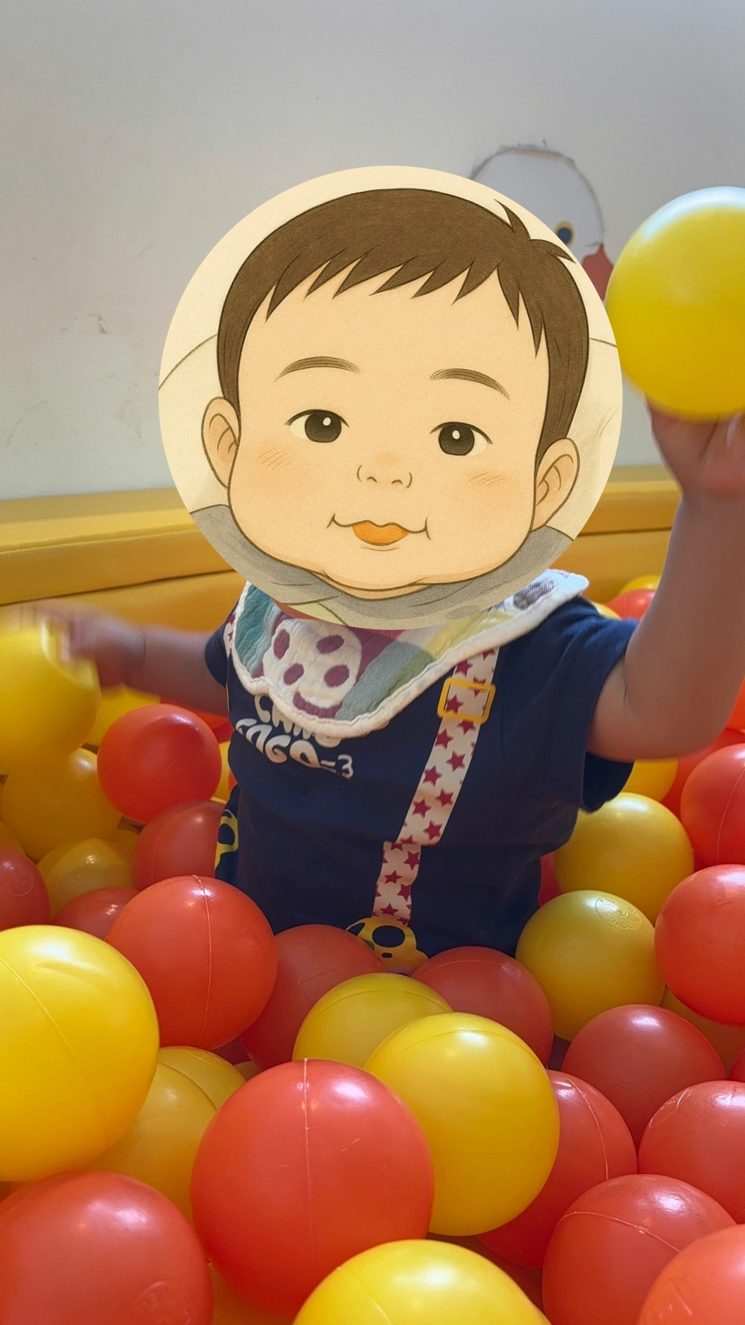 ボールプールで遊ぶ、ちゃ太郎